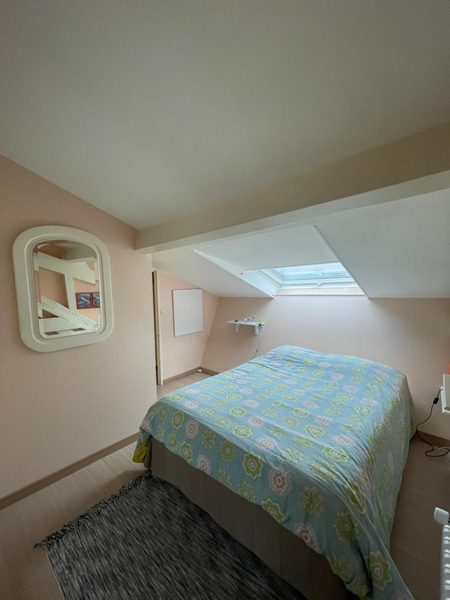 Rare 2 Bedroom With Private Beach On Lake Annecy Doussard Habitación foto